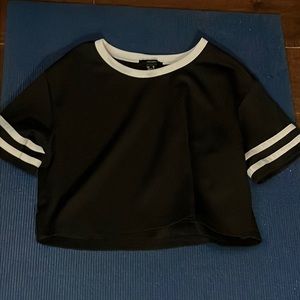 black and white 90s style loose top